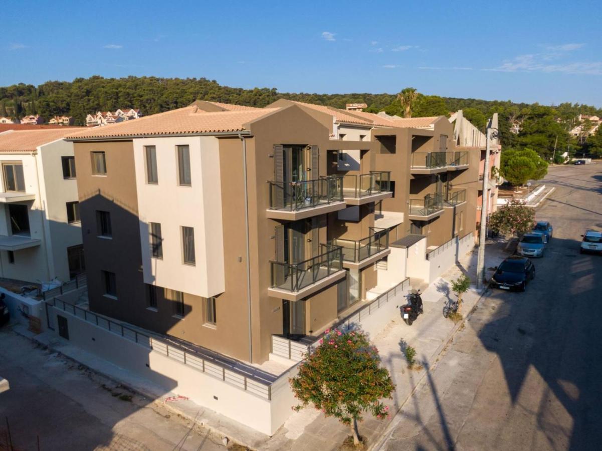 Meraviglia Residence - Amethyst Apartment Аргостолион Экстерьер фото