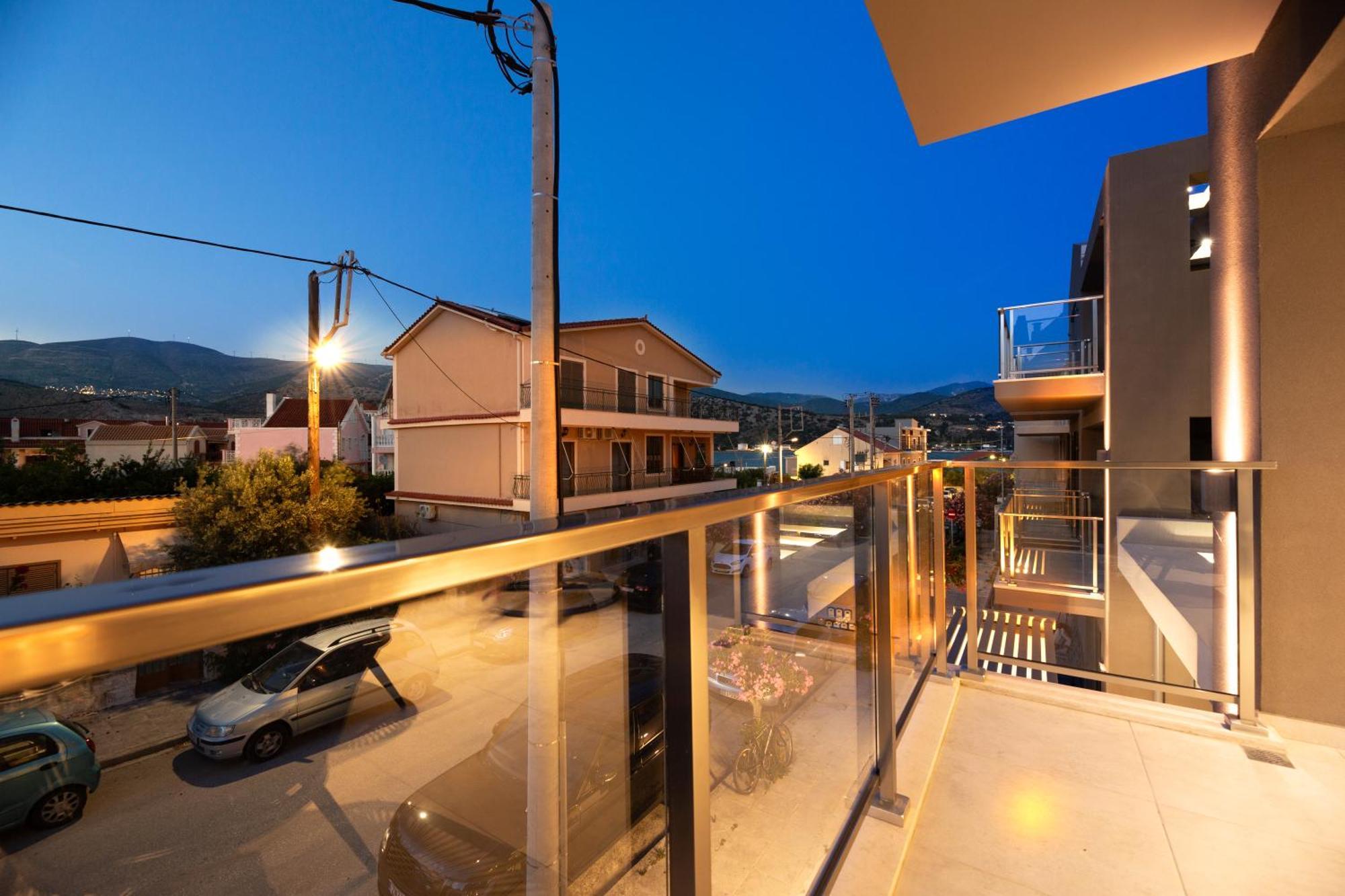 Meraviglia Residence - Amethyst Apartment Аргостолион Экстерьер фото